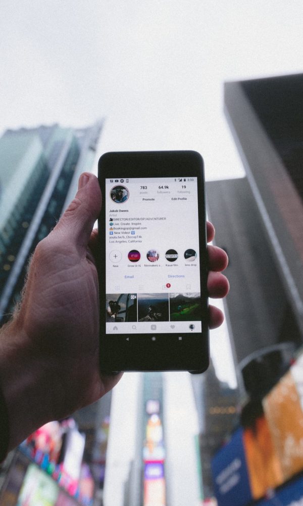 jakob-owens-WUmb_eBrpjs-unsplash